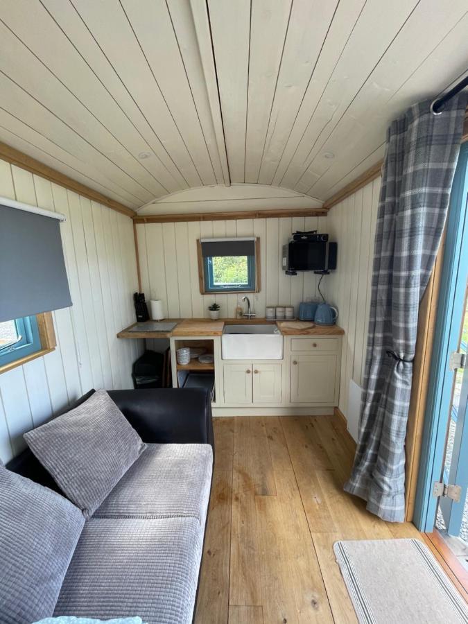 The Shepards Hut Apartment Llwyn-Dafydd Exterior foto