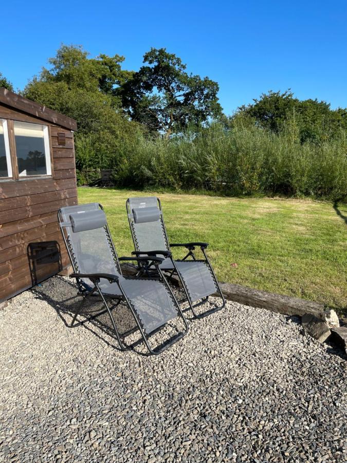 The Shepards Hut Apartment Llwyn-Dafydd Exterior foto